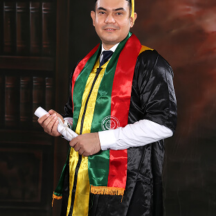 Plastic surgery event showcasing advanced cosmetic procedures - Botox live demo