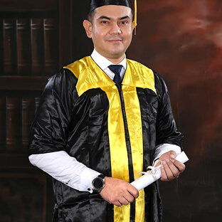 Plastic surgery event showcasing advanced cosmetic procedures - Botox live demo