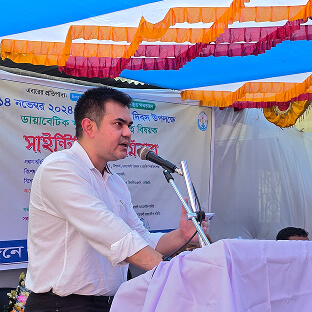 Plastic surgery event showcasing advanced cosmetic procedures - Botox live demo